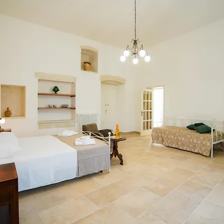 Palazzo Terra D'otranto Oda ve Kahvaltı Martano