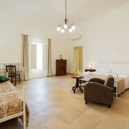 Palazzo Terra D'otranto 3*
